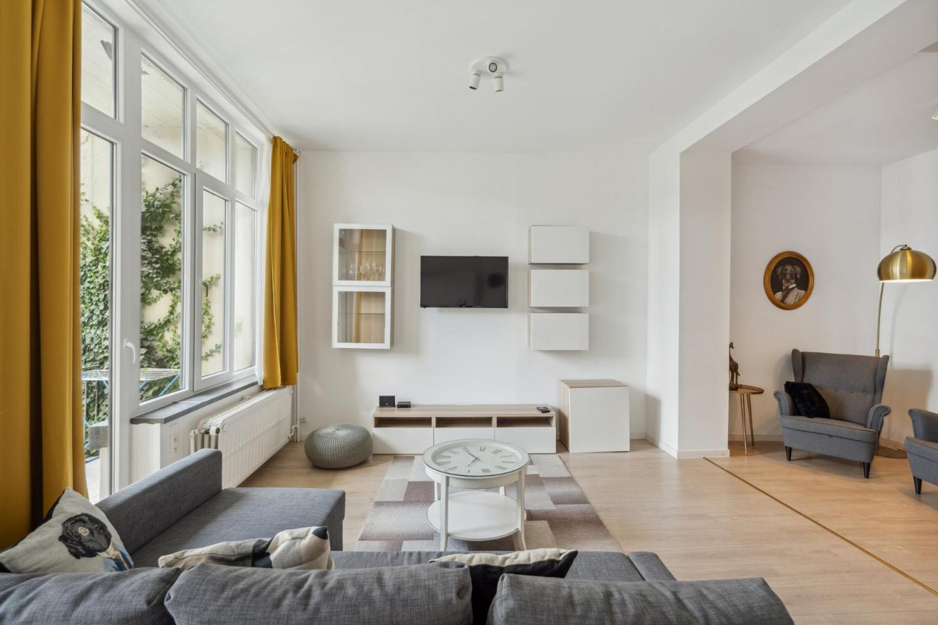 Appartement In Brussels, Degroux By Homenhancement Sa Bruxelles