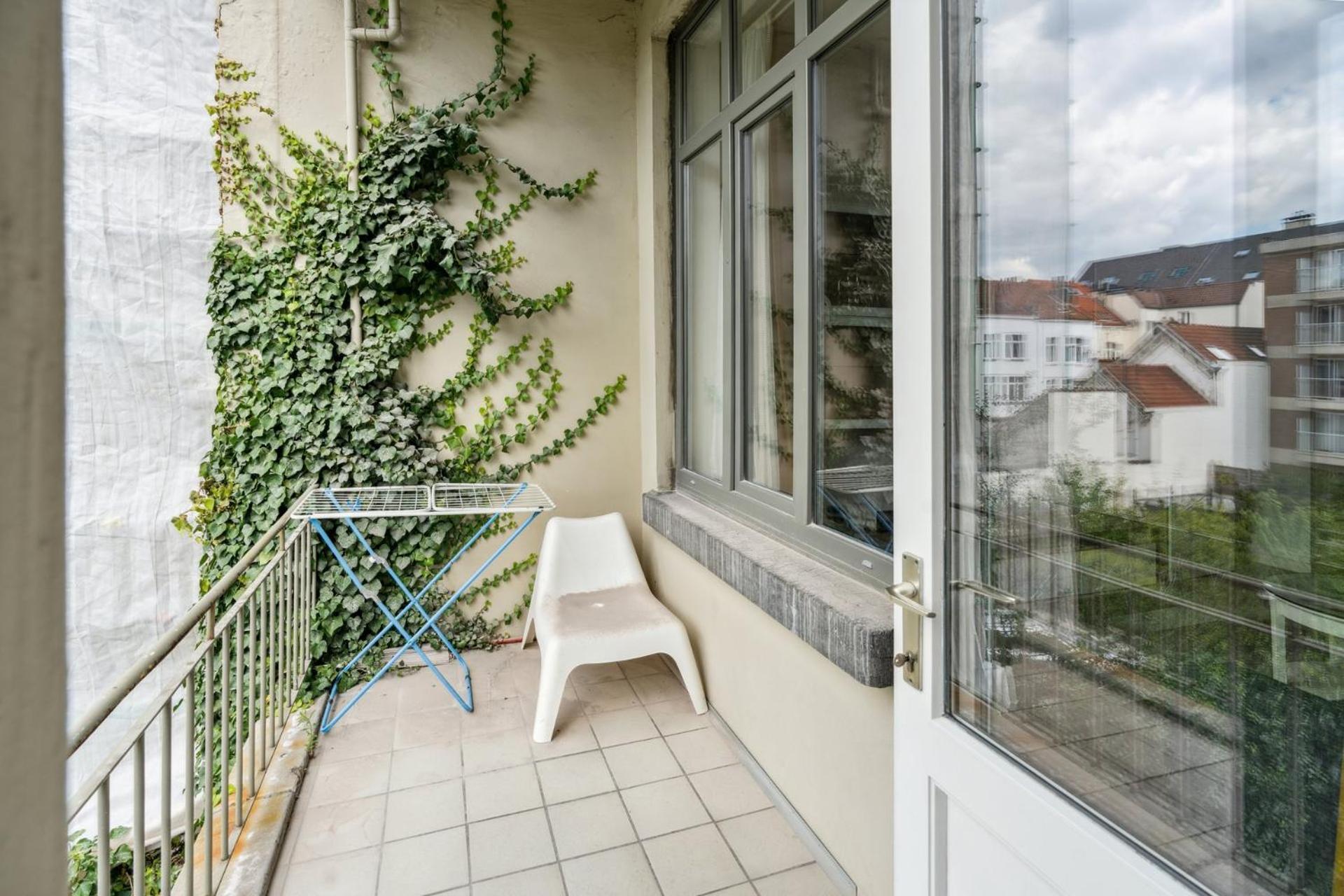 Appartement In Brussels, Degroux By Homenhancement Sa Bruxelles